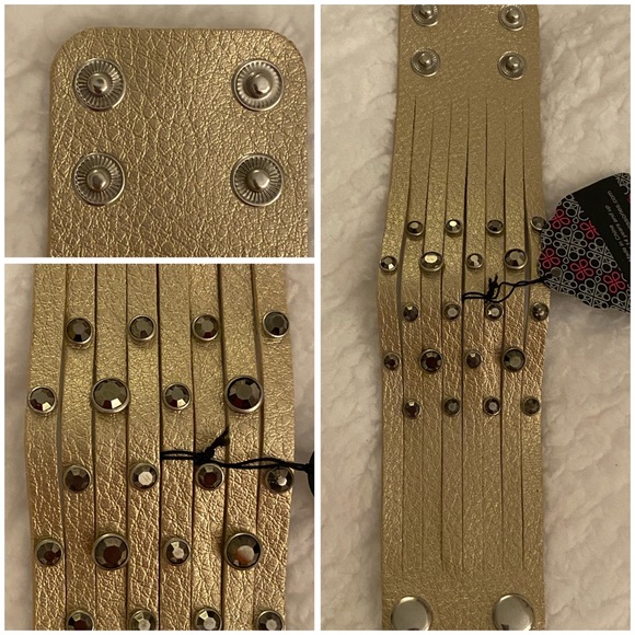 Paparazzi bracelets- set of eight. NWT - Picture 9 of 9